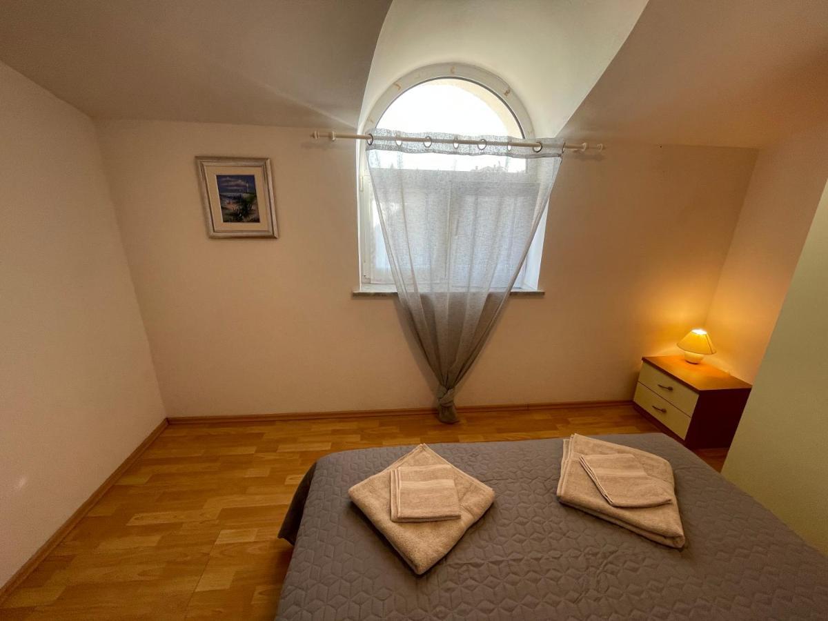 Apartments Vitalia Premantura Buitenkant foto