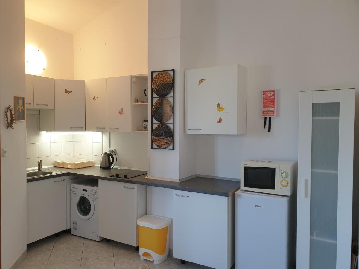 Apartments Vitalia Premantura Buitenkant foto